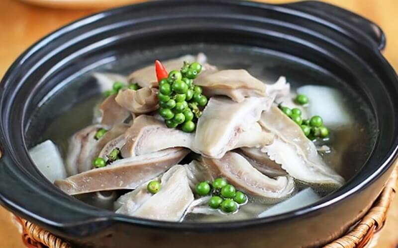 Lẩu dạ dày lợn om tiêu